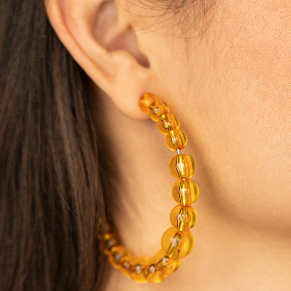 Beaded Hoop Earrings yellow/orange